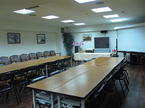 Sin Fu Business Hotel Ταϊχούνγκ Εξωτερικό φωτογραφία